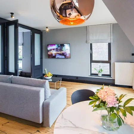 Bella - Victoria By Oneapartments Apartment