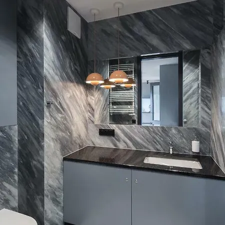 Bella - Victoria By Oneapartments *