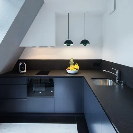 Bella - Victoria By Oneapartments Apartment