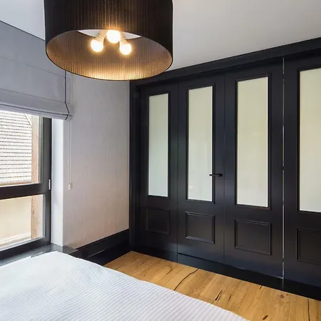 Bella - Victoria By Oneapartments *