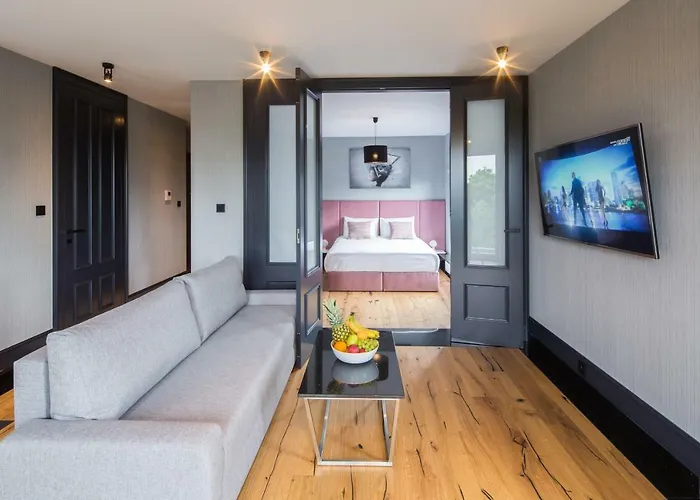 Bella - Victoria By Oneapartments Appartamento *