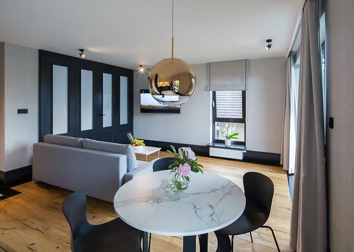 Bella - Victoria By Oneapartments *