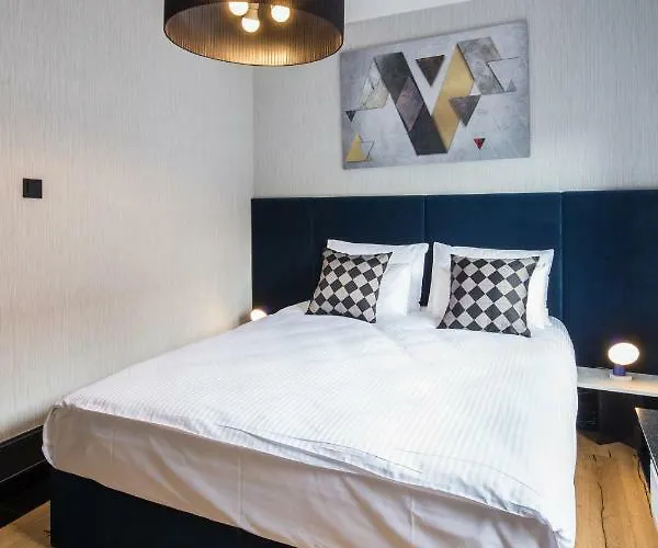 Bella - Victoria By Oneapartments